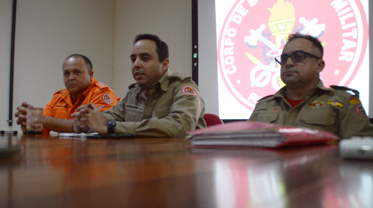 coletiva_bombeiros
