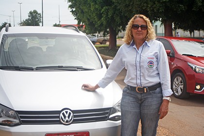 primeira-taxista-mulher-rondonia-capa_vilhena_noticias_08-03-2018-80