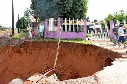 moradora_abandona_casa_capa-capa_vilhena_noticias_28-03-2017-17