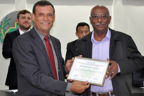 vereador_suchi_homenageia_policial_capa-capa_vilhena_noticias_15-08-2018-87
