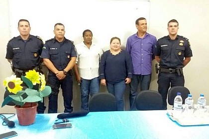 posse_novo_diretor_escola_zilda_capa-capa_vilhena_noticias_04-07-2017-47