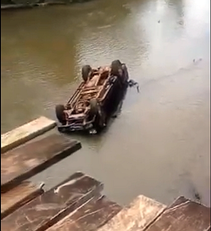 carro_rio_cerejeiras