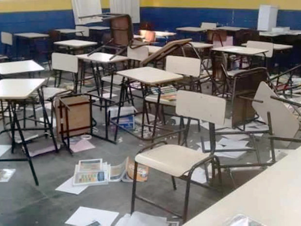 ensino_baguncado