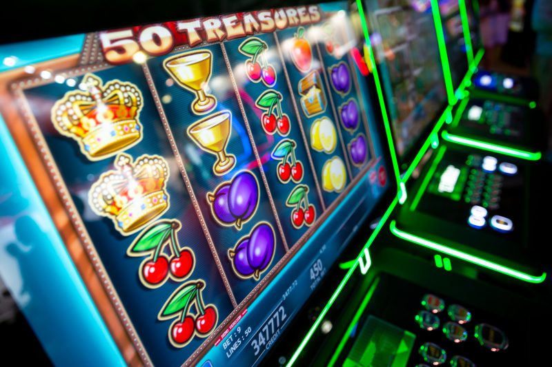 Tudo o Que Precisa Saber Sobre Apostas nas Slot Machines