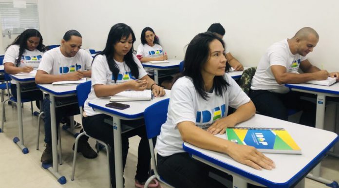 Aula-do-Idep-Porto-Velho-16-01-24-Foto-Joao-Albuquerque-870x482