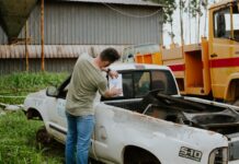 Veículos, máquinas e mobiliário: prefeitura de Vilhena lança leilão de bens; saiba como participar