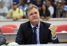 Luizinho Goebel critica atuação do Ibama durante audiência pública