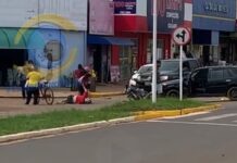 Assista: mulher sofre fratura na perna após colisão com veículo