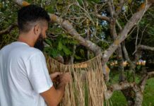 Pontão de Cultura Raízes Amazônicas promove oficina gratuita de artesanato com fibras vegetais em Vilhena