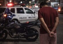 Polícia Militar prende motoqueiro após manobras perigosas e perseguição em Vilhena