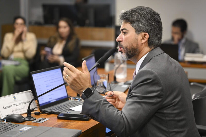 CI - Comissão de Serviços de Infraestrutura