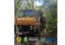 PRF e Polícia Militar recuperam caminhão roubado e prendem dois suspeitos em Vilhena