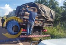 Batalhão de Polícia Ambiental apreende madeira irregular durante fiscalização em Vilhena