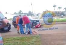 Mulher fica ferida após colisão entre carro e motocicleta no Jardim América, em Vilhena