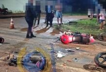 Dois homens ficam gravemente feridos após batida frontal entre motos em Vilhena