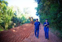 Rosangela Donadon acompanha início de obra milionária para recuperação de estradas rurais em Vilhena