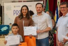 Vilhena homenageia alunos da rede municipal com Diploma “Aluno Nota 10”